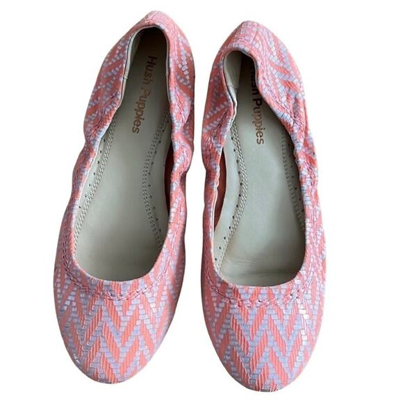 Hush Puppies Abstract Print Slip On Ballet Flats Size 7.5 Pink Comfy Travel - Picture 1 of 7